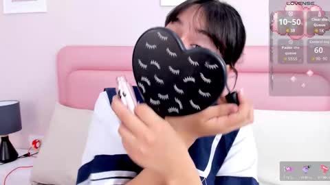 Samantha online show from 10/16/25, 01:01