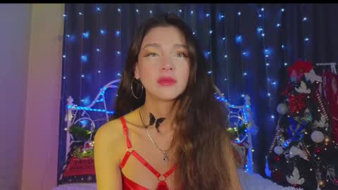 Snapshot of funny_whotsss chatting on 12/28/24, 10:13 Tiffany online show from 12/28/24, 10:13