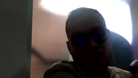 Snapshot of funnyboys18 chatting on 01/21/25, 06:55 Zanty online show from 01/21/25, 06:55