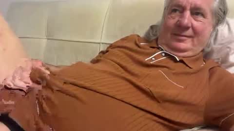 funnyhans online show from 05/17/26, 05:20