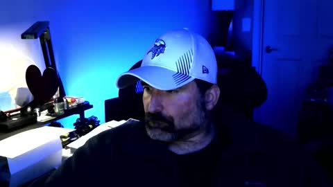 Snapshot of fuzz69_ chatting on 01/18/26, 12:53 fuzz69_ online show from 01/18/26, 12:53