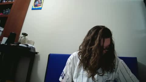 fuzzypeaches87 online show from 07/11/26, 04:43