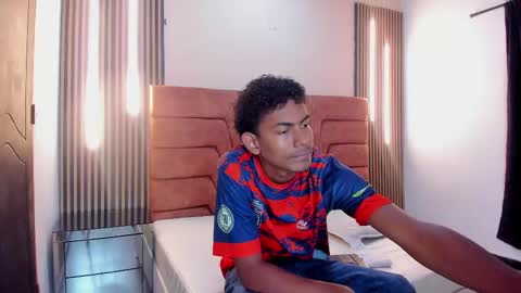 fykmor online show from 09/15/25, 03:50