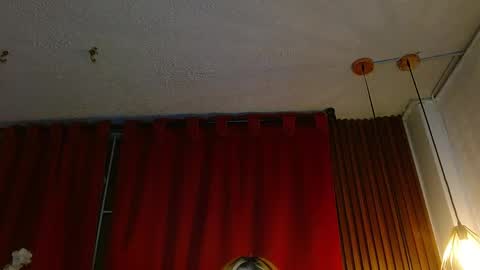 FIRE AND FOX online show from 04/07/26, 08:31