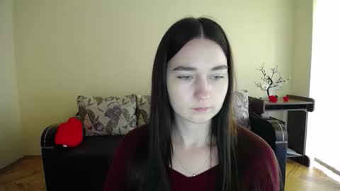 Jaklin online show from 10/13/25, 08:47