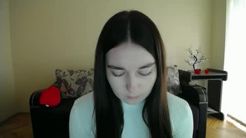 Jaklin online show from 10/18/25, 08:26