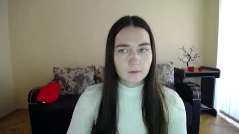 Jaklin online show from 10/26/25, 09:26