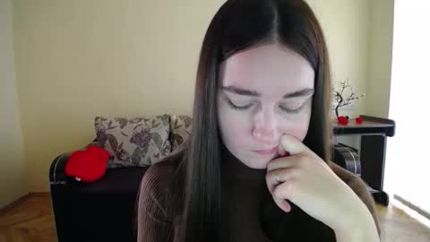 Jaklin online show from 10/29/25, 10:06