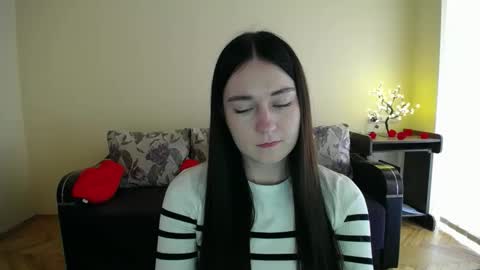 Jaklin online show from 03/24/26, 09:03