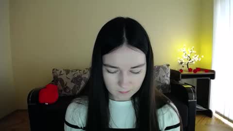 Jaklin online show from 04/20/26, 09:01