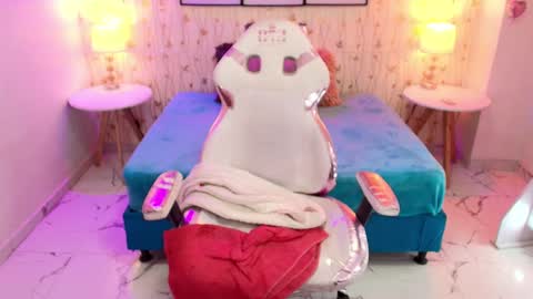 gabby_evanns online show from 03/08/25, 03:13