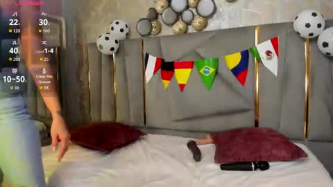 Snapshot of gabby_santos_ chatting on 07/09/26, 11:58 Gaby Santos online show from 07/09/26, 11:58