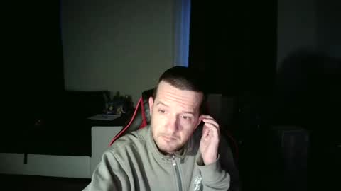 gabe8409 online show from 12/24/24, 03:16