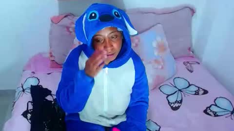 gabi_jhons_23 online show from 02/11/26, 08:08