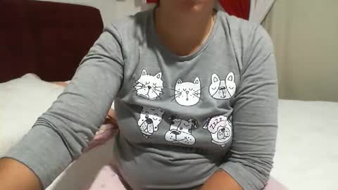 gaby  layla online show from 05/17/26, 11:01