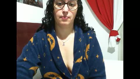 gaby  layla online show from 05/21/26, 07:10