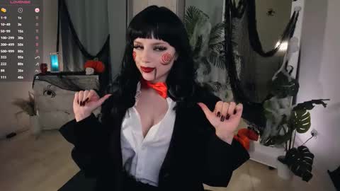 Snapshot of gabimeshuggah chatting on 10/30/25, 08:42 Gabi online show from 10/30/25, 08:42