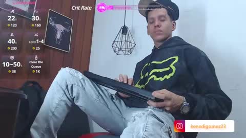 Snapshot of gaboreyes1 chatting on 12/19/24, 04:56 Gabo online show from 12/19/24, 04:56