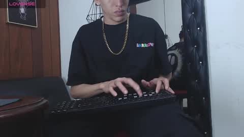 Snapshot of gaboreyes1 chatting on 02/17/25, 02:31 Gabo online show from 02/17/25, 02:31