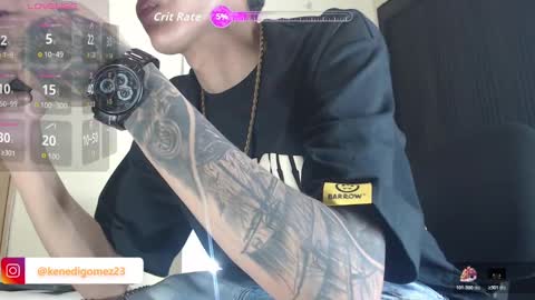 Snapshot of gaboreyes1 chatting on 11/15/25, 01:25 Gabo online show from 11/15/25, 01:25