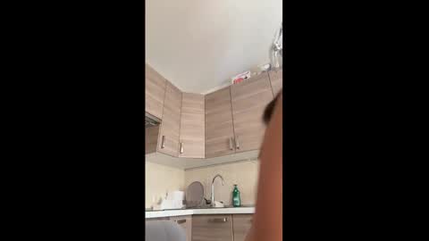 The next stream in car 1 december 10pm time in France online show from 02/05/26, 09:36