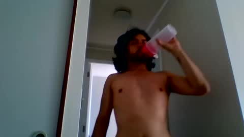 javier online show from 11/28/25, 12:19