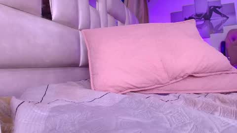 gabriela online show from 09/10/25, 08:20