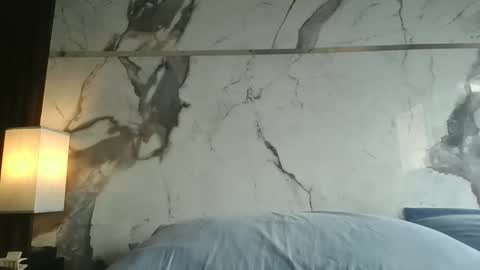 Gabriela Miller online show from 12/17/25, 03:51