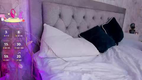 Snapshot of gabrielablake chatting on 12/17/25, 12:33 online show from 12/17/25, 12:33