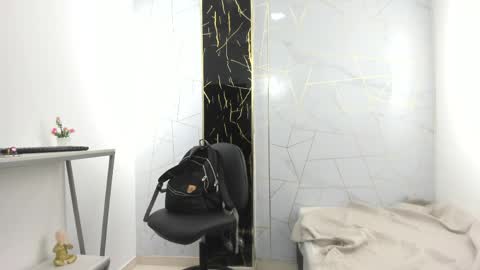 GABRIELA online show from 04/12/26, 03:44