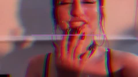 Gabriela Kassi online show from 10/28/25, 11:03