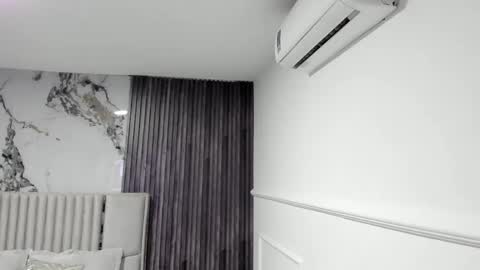 Gabriela Kassi online show from 03/25/26, 11:05