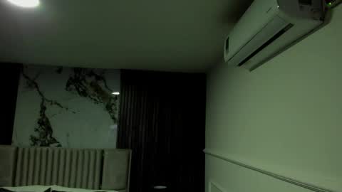 Gabriela Kassi online show from 05/25/26, 11:27