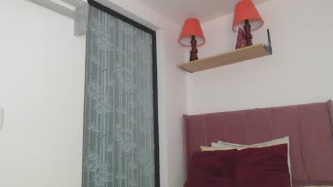 GabrielaRossa online show from 12/12/24, 12:44