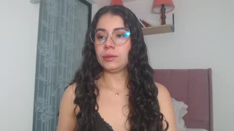 GabrielaRossa online show from 03/07/25, 12:12
