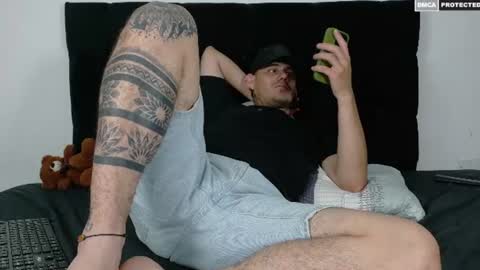 Snapshot of gabrieljr99 chatting on 07/18/26, 06:06 Gabe online show from 07/18/26, 06:06