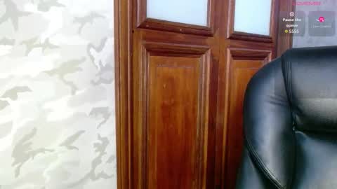 Snapshot of gabriella27_ chatting on 09/16/25, 11:22 gabriella online show from 09/16/25, 11:22