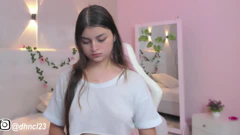 Gabriella online show from 03/04/25, 10:38