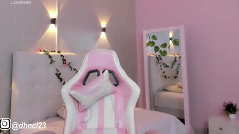 Gabriella online show from 03/07/25, 08:11