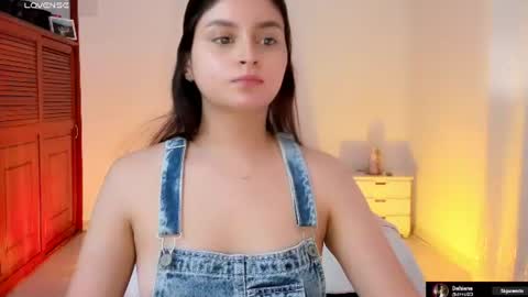 Snapshot of gabriellahoney18 chatting on 06/17/26, 05:14 Gabriella online show from 06/17/26, 05:14
