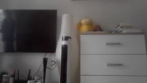 Snapshot of gabrys99 chatting on 11/26/25, 10:49 gabrys99 online show from 11/26/25, 10:49