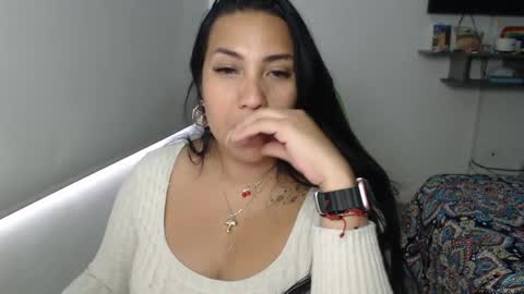 Snapshot of gaby_bluexx chatting on 02/06/25, 09:17 Gaby Blue online show from 02/06/25, 09:17