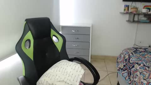 Snapshot of gaby_bluexx chatting on 02/07/25, 03:30 Gaby Blue online show from 02/07/25, 03:30