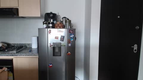 Snapshot of gaby_bluexx chatting on 10/01/25, 04:02 Gaby Blue online show from 10/01/25, 04:02