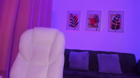 gaby online show from 11/13/25, 01:54