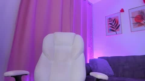 gaby online show from 02/16/26, 01:18