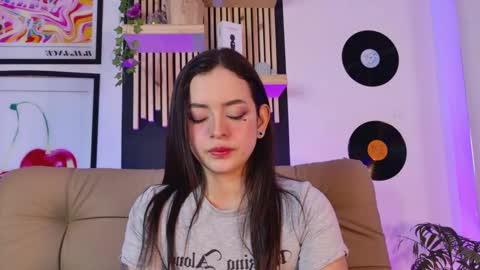 Gaby  online show from 09/29/25, 12:43