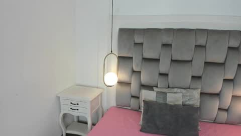 GABRIELA  online show from 11/19/25, 11:32