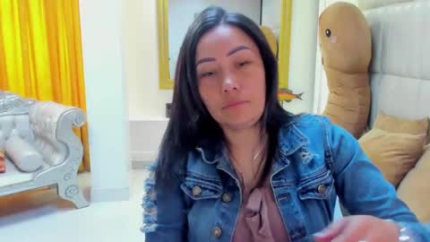 gabriela online show from 01/11/25, 03:31