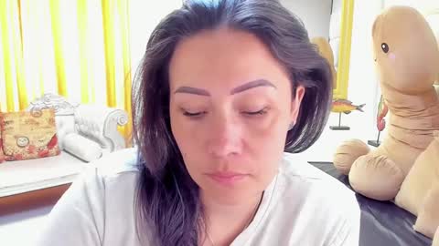 gabriela online show from 01/22/25, 02:35